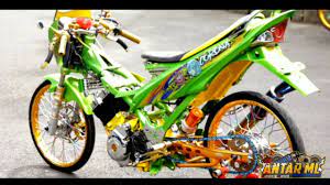 Satria fu, siapa sih yang gak tau motor yang satu ini, motor yang populer di kalangan anak muda ini, sekarang sudah banyak berkeliaran di jalan raya. Modifikasi Satria Fu Jari Jari Tema Corona Youtube