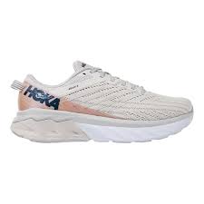 Womens Hoka One One Arahi 4 Running Shoe In 2020 Womens Running Shoes Top Running Shoes Womens Sneakers