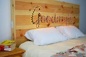 Tete De Lit A Faire Soi Meme 21 Idees A Tomber Au Lit Tete De Lit Lumineuse Modeles De Tete De Lit Comment Faire Une Tete De Lit