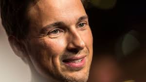 Florian david fitz is a 46 year old german actor. Florian David Fitz Privat Freundin Karriere Familie So Lebt Und Liebt Der Frauenschwarm News De