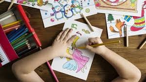 Ada banyak sekali variasi dan gambar dengan orang di dalamnya. Manfaat Mewarnai Bagi Anak Tingkatkan Motorik Hingga Kreativitas