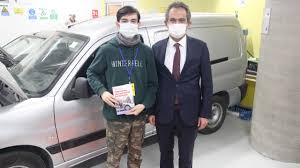 Ticaret bakanı mehmet muş, avrupa birliği (ab) ile gümrük birliği'nin güncellenmesi müzakerelerinin geciktirilmesinin ne ab'ye ne de türkiye'ye bir faydasının olacağını söyledi. Milli Egitim Bakan Yardimcisi Ozer Bursa Da Togg Icin Teknik Eleman Yetistirecek Liseyi Ziyaret Etti Son Dakika Haberleri