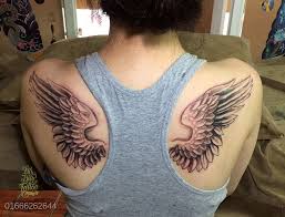 Một đôi giày từ bộ sưu tập biti's hunter đã được bán hết sau khi xuất hiện trong video âm nhạc lạc trôi. Pin On Tattoo Hinh XÄm