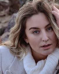 Ella Mcmanus's Instagram, Twitter & Facebook