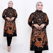23 model kemeja batik wanita kancing samping modern model baju batik kancing miring, 23 model baju kemeja batik untuk wanita kancing samping modern trendy salah satu cara bagi wanita pekerja kantoran untuk bisa tampil dengan gaya yang modern dan trendy adalah dengan. 40 Model Baju Batik Wanita Cantik Terbaru 2020 Muda Co Id