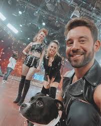 Cachete sierra no se achicó ante los rumores de romance con laurita fernández: Quien Es Agustin Cachete Sierra La Revelacion Del Ano Es Finalista Del Cantando Tiene 30 Anos Esta Soltero Y Duerme Con Su Perra Marta Para Ti