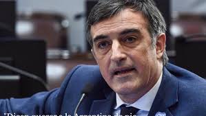Senador nacional por la provincia de buenos aires. Esteban Bullrich Comunico Que Tiene Ela
