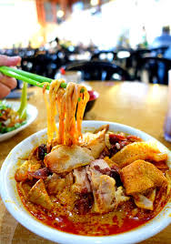Chan sow lin station is 9 minutes by foot and pudu station is 14 minutes. Kuala Lumpur Malaysia Girl Mommy Curry Mee Chan Sow Lin Food Centre Closed Asia Pacific Hungry Onion