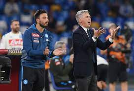 Davide ancelotti con papà carlo (foto di fabrizio forte per «squadra mia» nel 1992) di quell'unica volta che lo fece arrabbiare sul serio, si vergogna ancora. Jj0a Tfk 0ipym