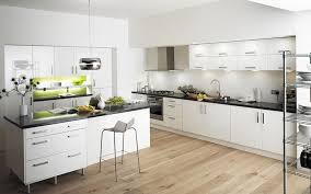Desde mitarima.es ofrecemos una selección de suelos laminados de la marca kaindl, lo que significa garantía de calidad. Tarimas Para El Suelo De La Cocina Te Atreves