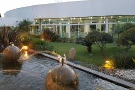 Navega en esta lista de terrazas en ¿cuál es el número de teléfono de la altanera salón terraza jardín? La Altanera