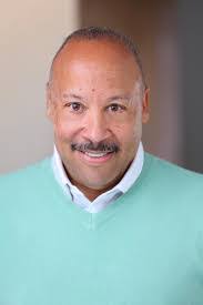 Angelo Hodge's Instagram, Twitter & Facebook