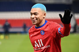 Similar with badminton player png. Photo Mbappe Shows Off New Hairstyle Ahead Of Lorient Fixture Psg Talk