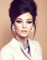 Himalayan Bulbul Elvis Presley hairstyle