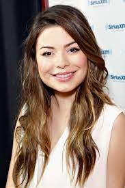 Nbc's Suzanne Martin Comedy To Co-Star Miranda Cosgrove - Mxdwn Television