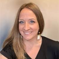 Karen Vanderpool's Instagram, Twitter & Facebook