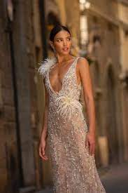 But the problem is that these occasions always call for something to wear. 440 Wedding Guest What To Wear Ideas Dresses Fashion Wedding Guest Outfit