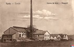 Imbinand traditia mestesugarilor iscusiti, artizani ai modelarii sticlei cu o continua creatie de modele noi, sticla turda a reusit sa se. MiÈ™care Mechanically FormulÄƒ Fabrica De Sticla Turda Casacautatoruluideaur Ro