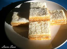 Uleiul se amestecă cu zahărul şi sarea până ce zahărul se topeşte. Prajitura Portocalie Cu Bulion Retete Culinare Cu Laura Sava Cele Mai Bune Retete Pentru Intreaga Familie