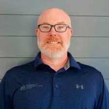 Allison Cale's Instagram, Twitter & Facebook