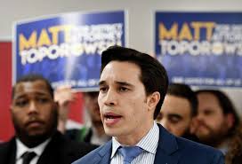 30 DA staffers give to Soares' campaign