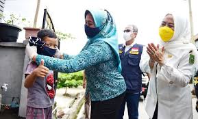 Descubra porque milhões de pessoas usam o deepl todos os dias. Misnarni Ajak Orang Tua Perhatikan Kesehatan Anak Di Masa Pandemi Covid 19