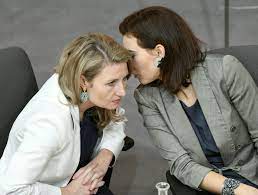 Susanne raab austria age, dob, instagram, twitter, facebook 3:48 am biography susanne raab (née knasmüller; Kultusamt Wechselt Ministerium Osterreich Vienna At