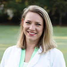 Kristy Carter's Instagram, Twitter & Facebook