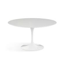 Designed from calacatta marble, every detail has been carefully crafted to make sure this table is as close as it can to perfection. Re Edition Of The Tulip Table By Saarinen Tondo Diam 80 Cm 90 Cm 100 Cm 107 Or 120 Cm Laminate Or Marble Top