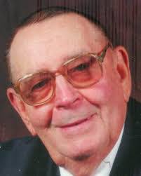 Kristy Colyer's Instagram, Twitter & Facebook