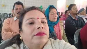 shrimati Bhavna Verma ji Sundar bhashan ke sath shapath grahan samaroh mein  Sundar Roop me 🌹