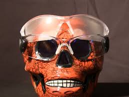 Sheraz shafi malik and shahbaz shafi malik teach you a simple method to prevent spectacle lenses misting up on wearing a face mask. Max36 Anti Fog And Anti Scratch Technology Mcr Safety