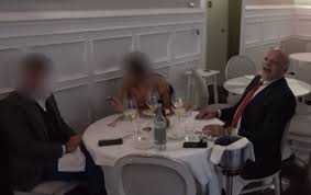 Divieto di spostamento al di fuori del proprio quali sono le regole sugli spostamenti in vigore nella mia regione/provincia autonoma? 9gqasvaane21jm
