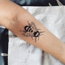 They carry deep symbolisms as well. 190 Bee Autiful Honey Bee Tattoo Designs With Meanings Ideas And Celebrities Body Art Guru