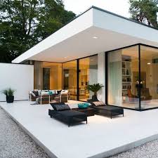Here we present you 18 gorgeous glass houses. Interieur I Binnenkijken I Moderne Bungalow In Ermelo Architecture House Glass House Design Modern Architecture Design