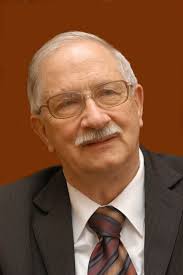 Come hang out with j balvin and khalid before their music video premiere on tonight's #releasedonyt. Jan Eugeniusz Krysinski Wikipedia