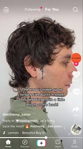 Aiden Holmes (aidenholmes24)