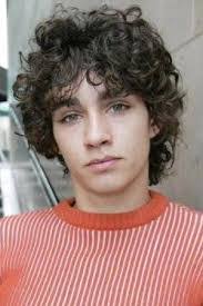 Raymond Pickard's Instagram, Twitter & Facebook