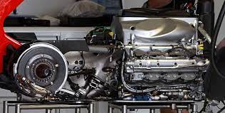 The 7.5 gallons is the amount of fuel they put in the tank at the plant. Technology Explained F1 Fuel Systems Racecar Engineering