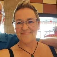 Amanda Branton's Instagram, Twitter & Facebook