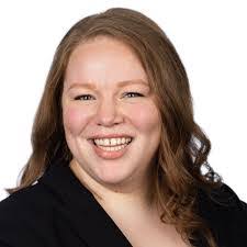 Eleanor Lyon's Instagram, Twitter & Facebook