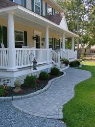 Traditional Exterior Front Porch Design Pictures Remodel Decor And Ideas Soooo Pretty Porch Landscaping Porch Design Front Porch Design