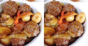 Masukkan daging dan telur puyuh. Semur Kentang Bola Daging Telur Puyuh Kumpulan Resep Teruji