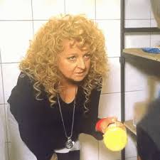 Magdalena daria gessler (also known as magda gessler) is a polish television personality, restaurateur and painter. Gessler Magda Gif Gessler Magda Kuchenne Discover Share Gifs