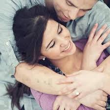 صور احضان ساخنه حضن الحبيب صباح الحب