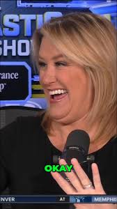 Forget in the middle of the season.. can you fire an offensive coordinator  at halftime? 88 yards for D'Andre Swift... 83 for the #Eagles offense as a  whole.