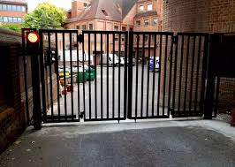 Desain model pagar lipat minimalis modern paling terbaru kekinian tidak hanya mempertimbangkan dari segi tampilan saja dalam memilih pagar untuk rumah anda juga perlu memperhatikan aspek. 10 Desain Pagar Lipat Minimalis Unik Dan Keren Untuk Anda