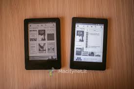 Recensione Kindle Vs Kindle Paperwhite In Prova I Due E Reader Di Amazon Macitynet It