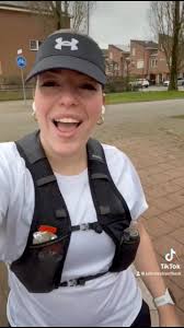 Juliette Streefkerk 32,5 km vandaag!!🧡💚 #prinsesmaximacentrum  #samentegenrhabdoide