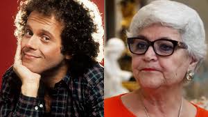 Glen Powell and Tom Cruise are action movie legends. 🤩